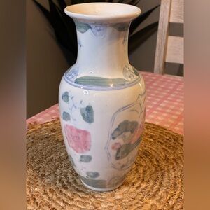 Vintage Handpainted Chinoiserie Floral Ceramic Vase in Blue, Pink, and White